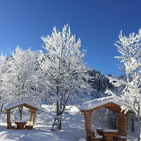 - Sobe Tiha Luka, Апартаменты *