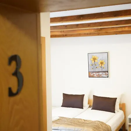 Apartment - Sobe Tiha Luka, Bjelasnica