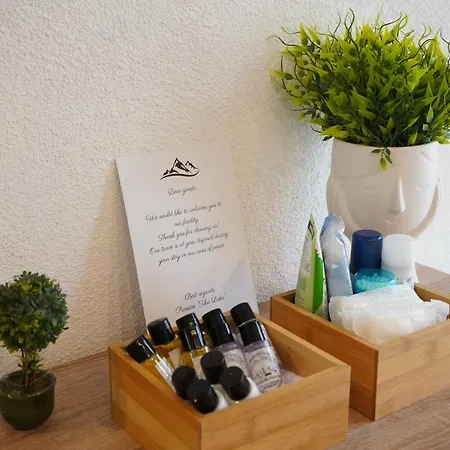 شقة - Sobe Tiha Luka, *