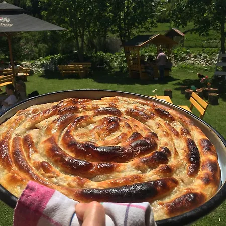 شقة - Sobe Tiha Luka,