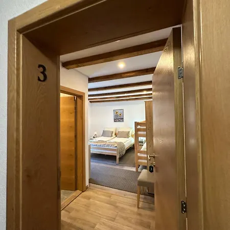 Apartment - Sobe Tiha Luka, Bjelasnica