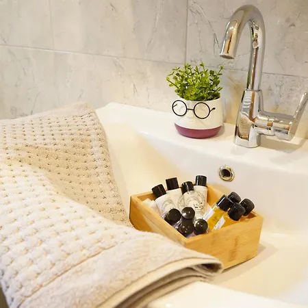 아파트 - Sobe Tiha Luka,