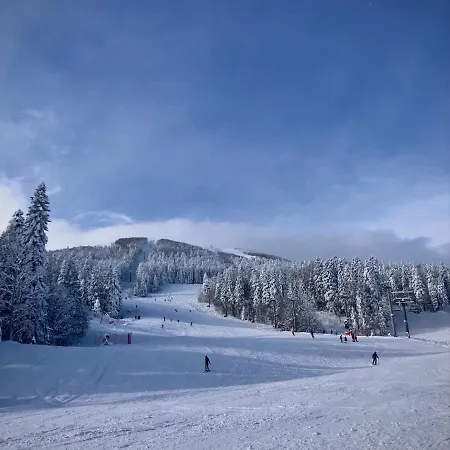 شقة - Sobe Tiha Luka, *